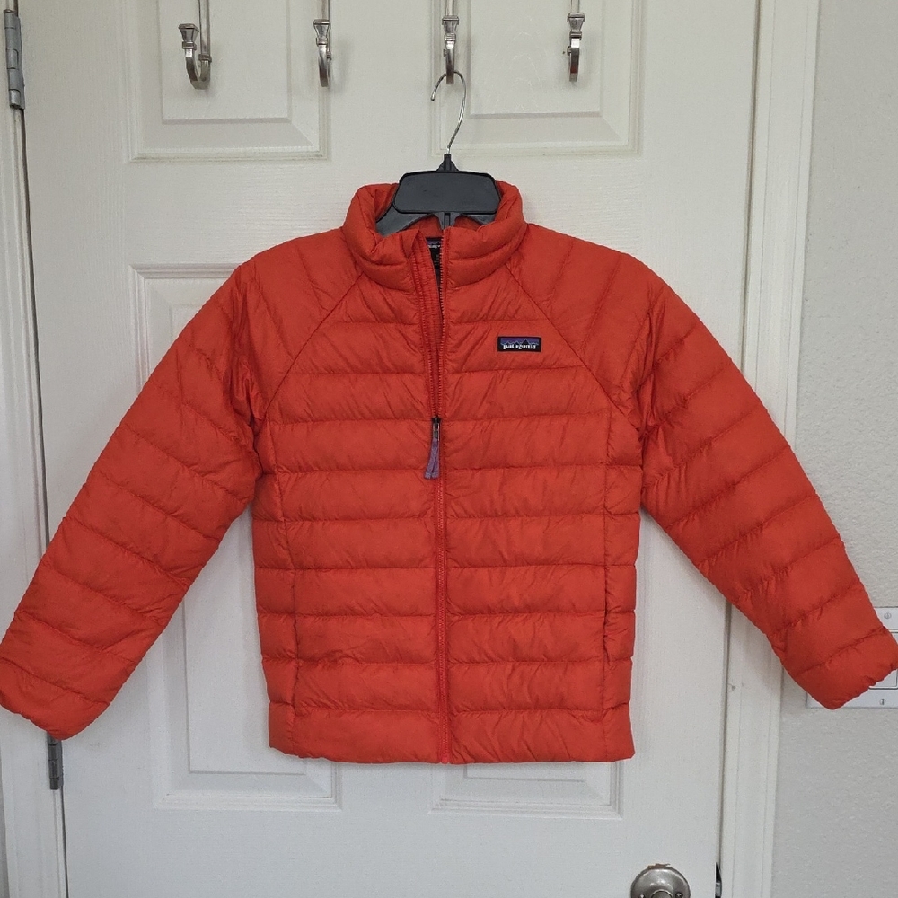 NWT, Kids Patagonia Down Sweater Jacket, Size Med (10) Color: Orange Pollinator